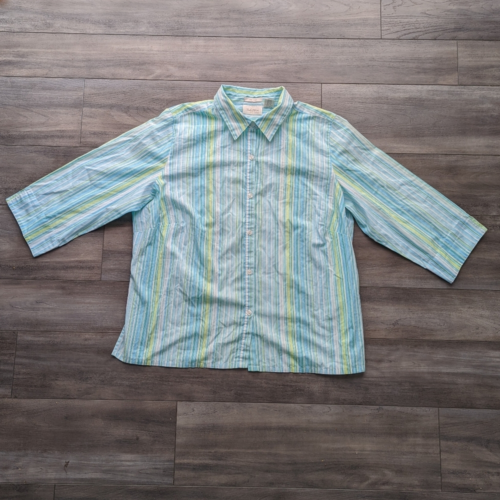 🪴 Womens 3/4 Sleeve Button Up